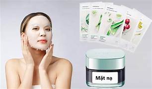 Mặt nạ dưỡng ẩm 